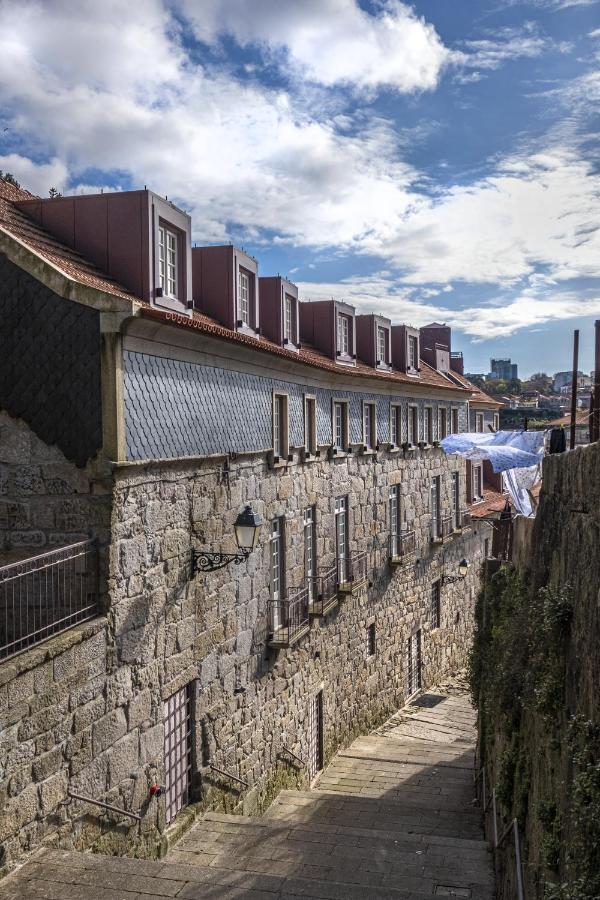 Timbre Virtudes Ξενοδοχείο Πόρτο Εξωτερικό φωτογραφία The facade of the barracks